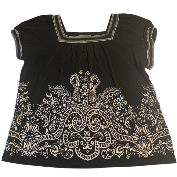 Apt. 9 Black & White Comfort Stretch Blouse, [Sz PXL] **FLAW NOTED** - Picture 2 of 9